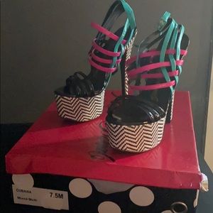 Nelly Bernal 7.5 Mixed Multi Cubana